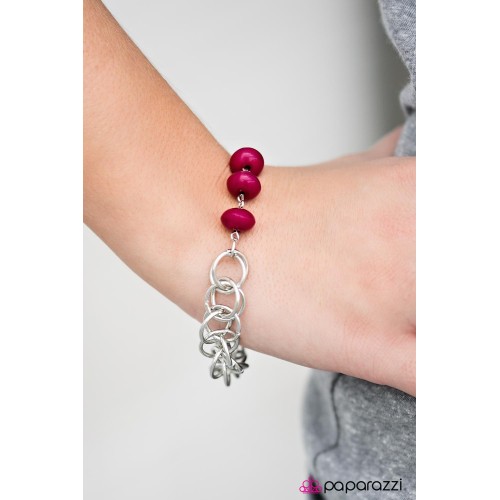 Divinely Divine - Pink Divinely Divine - Pink