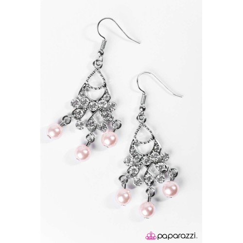 Par Excellence Pink Earring Par Excellence Pink Earring